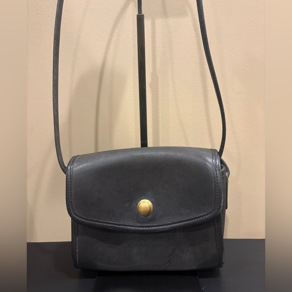 Coach Handbags - Coach Vintage Chrystie Bag